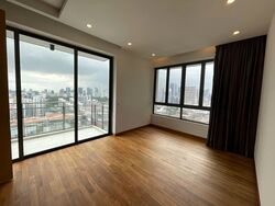 RiverGate (D9), Apartment #573963361